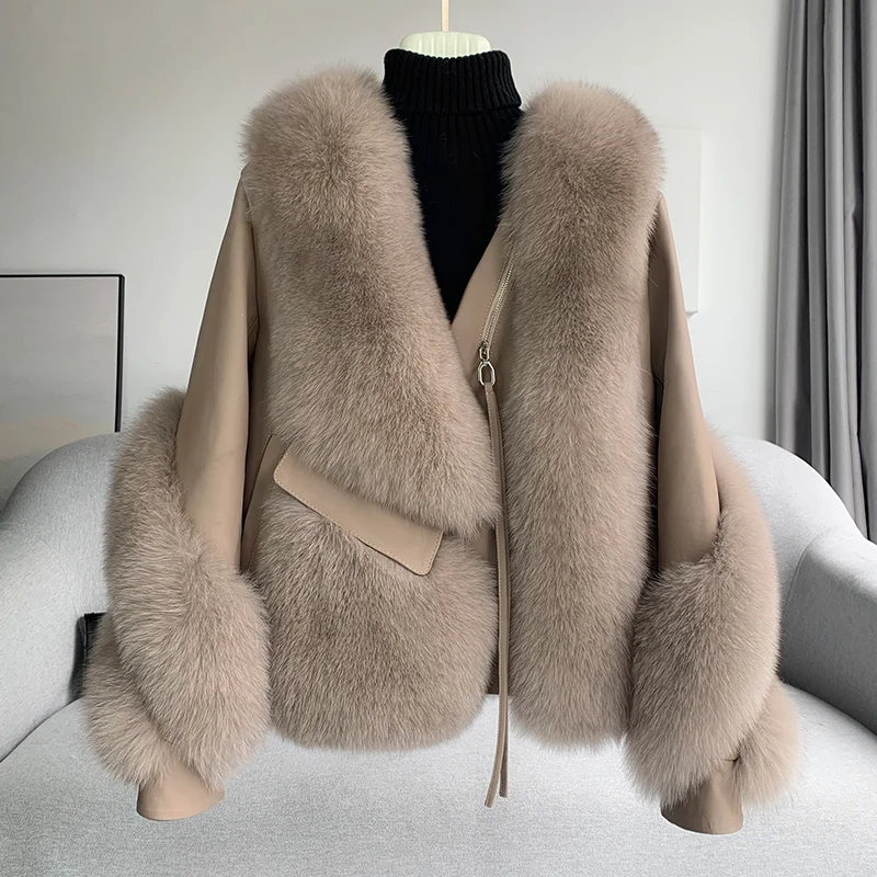 2023 Fox Fur New Coat Winter Jacket Women Natural Real Fur Genuine Leather Luxury Outwear Locomotive Thick Warm Female Coat
2023 Fox Fur New Coat Winter Jacket Women Natural Real Fur Genuine Leather Luxury Outwear Locomotive Thick Warm Female Coat