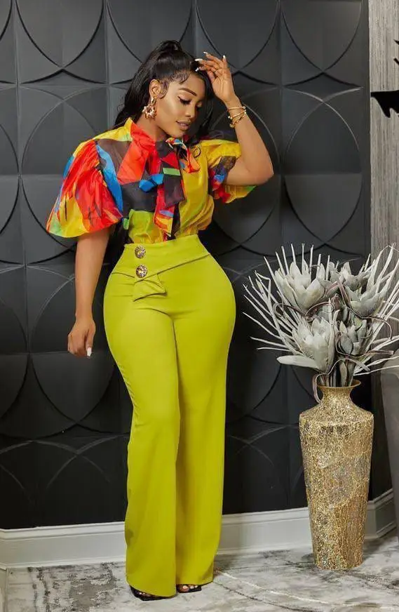 2023 2 Piece African Clothes for Women Autumn African Half Sleeve Polyester Top Long Pant Matching Sets Dashiki African Clothing
2023 2 Piece African Clothes for Women Autumn African Half Sleeve Polyester Top Long Pant Matching Sets Dashiki African Clothing