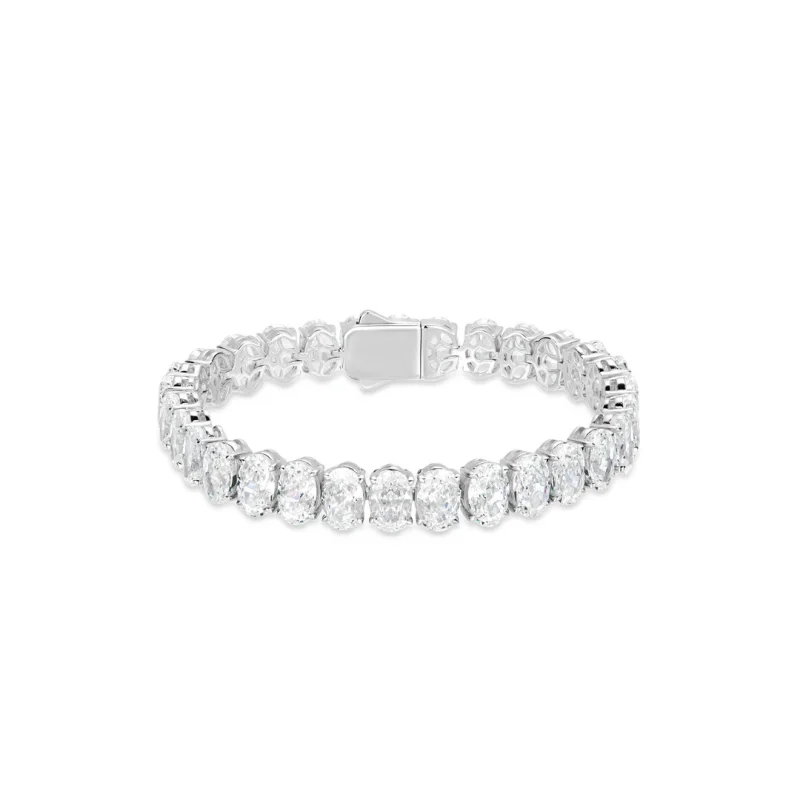 BELLUX 925 Silver Synthetic Zircon Bracelet White Pigeon Egg Full Diamond Super Shining Bangle
BELLUX 925 Silver Synthetic Zircon Bracelet White Pigeon Egg Full Diamond Super Shining Bangle
