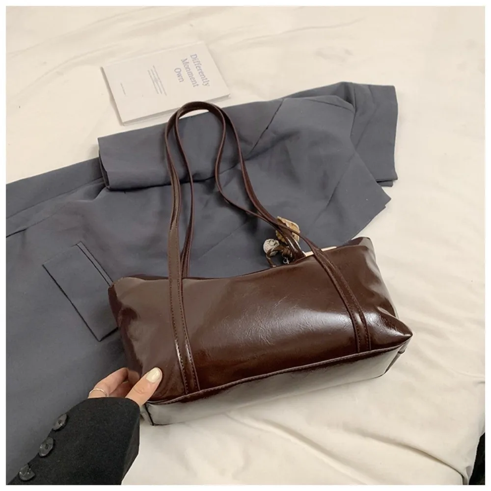Korean Style Boston Pillow Bag Solid Color with Pendant Pu Dumpling Bag Commuting Minority Design Retro Underarm Bag Girls
Korean Style Boston Pillow Bag Solid Color with Pendant Pu Dumpling Bag Commuting Minority Design Retro Underarm Bag Girls