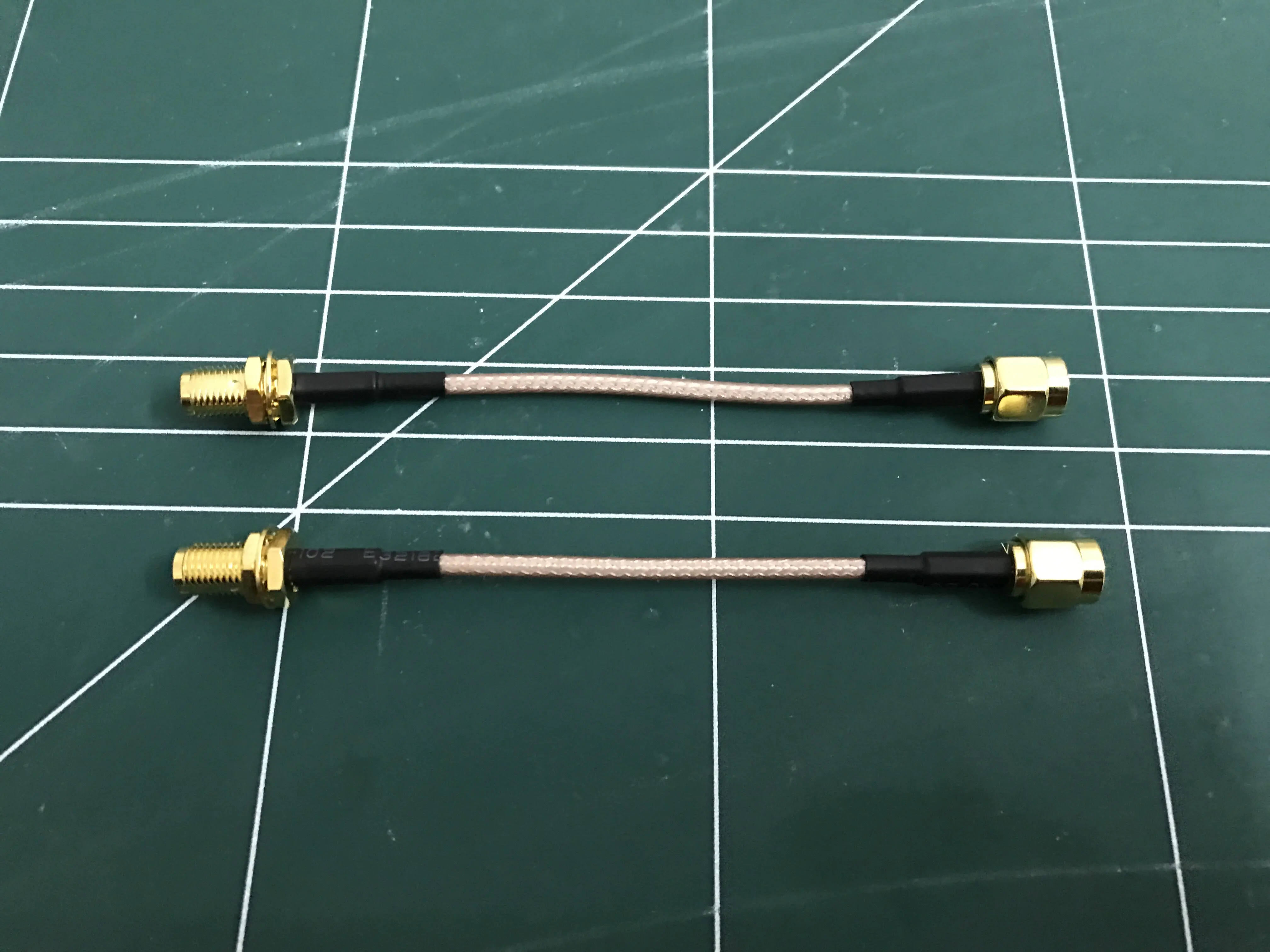 Software Radio SDR SMA Extension Cable/Protection Cable 10CM
Software Radio SDR SMA Extension Cable/Protection Cable 10CM