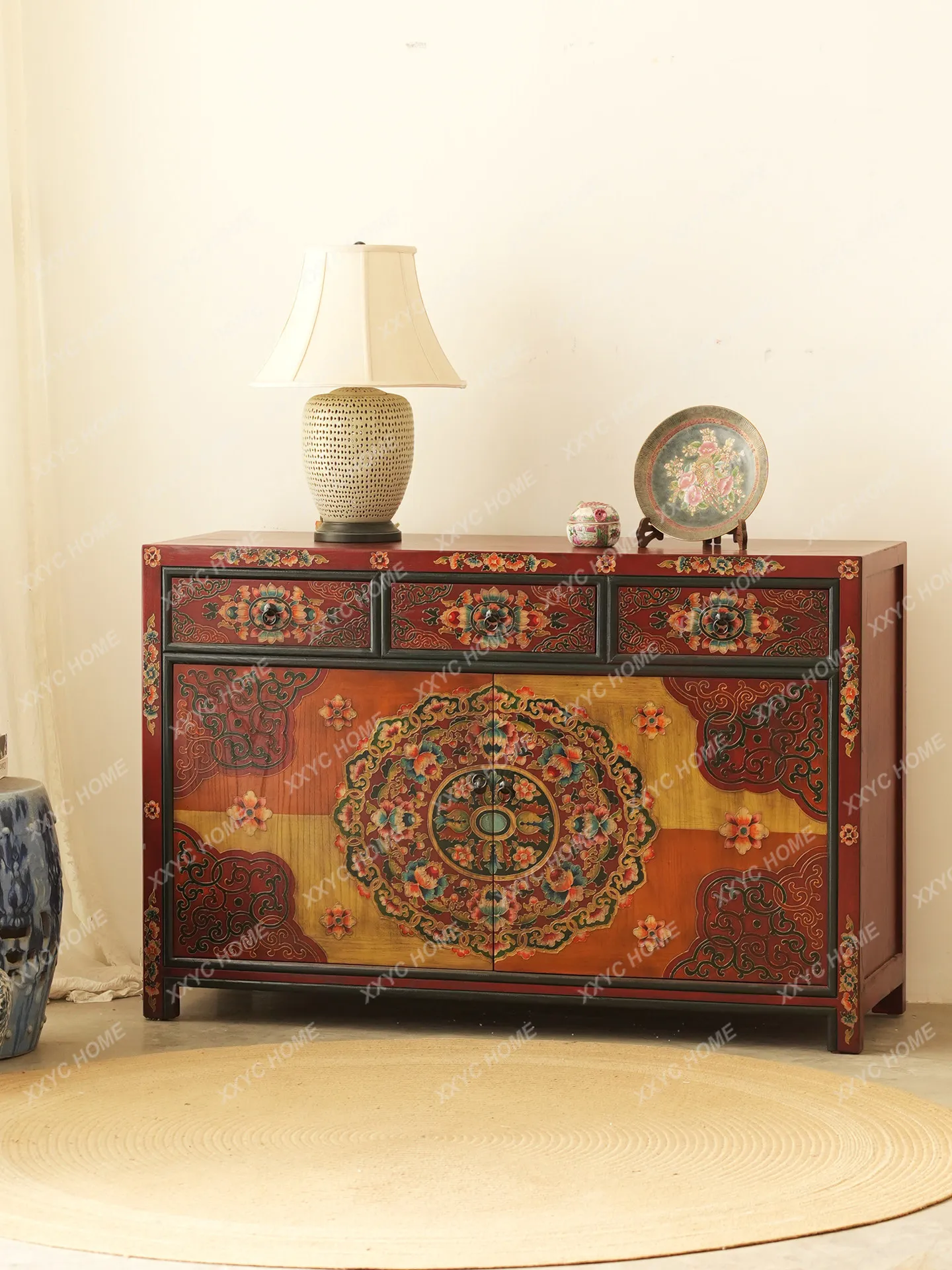 Solid wood painted porch cabinet hand-painted foyer storage cabinet shoe cabinet
Solid wood painted porch cabinet hand-painted foyer storage cabinet shoe cabinet