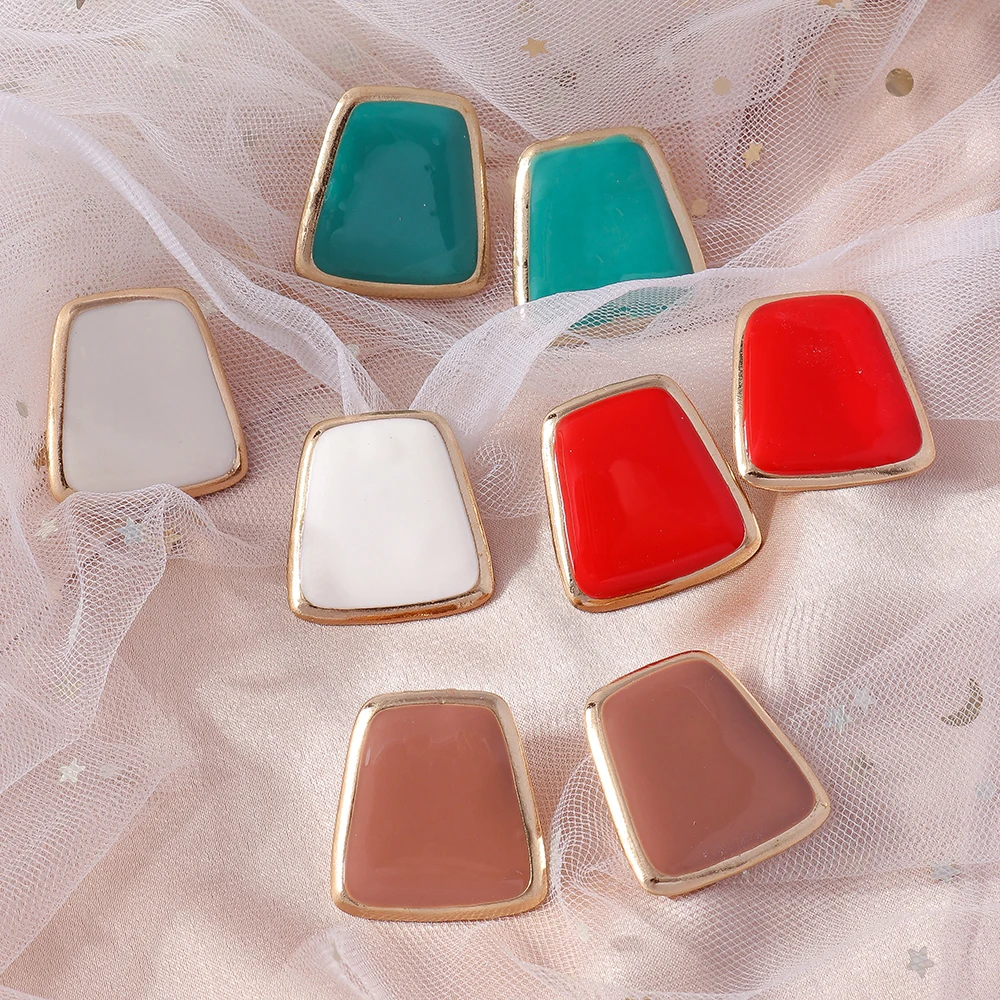 Aihua Korean Enamel Big Square Stud Earrings Female Fashion Sweet Red White Color Geometry Statement Ear Studs Jewelry Gifts
Aihua Korean Enamel Big Square Stud Earrings Female Fashion Sweet Red White Color Geometry Statement Ear Studs Jewelry Gifts