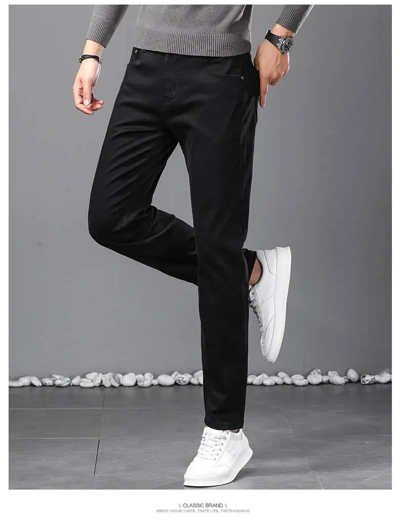 New high-end black denim men's elastic slim fit small tube youth simple casual European product straight tube
New high-end black denim men's elastic slim fit small tube youth simple casual European product straight tube