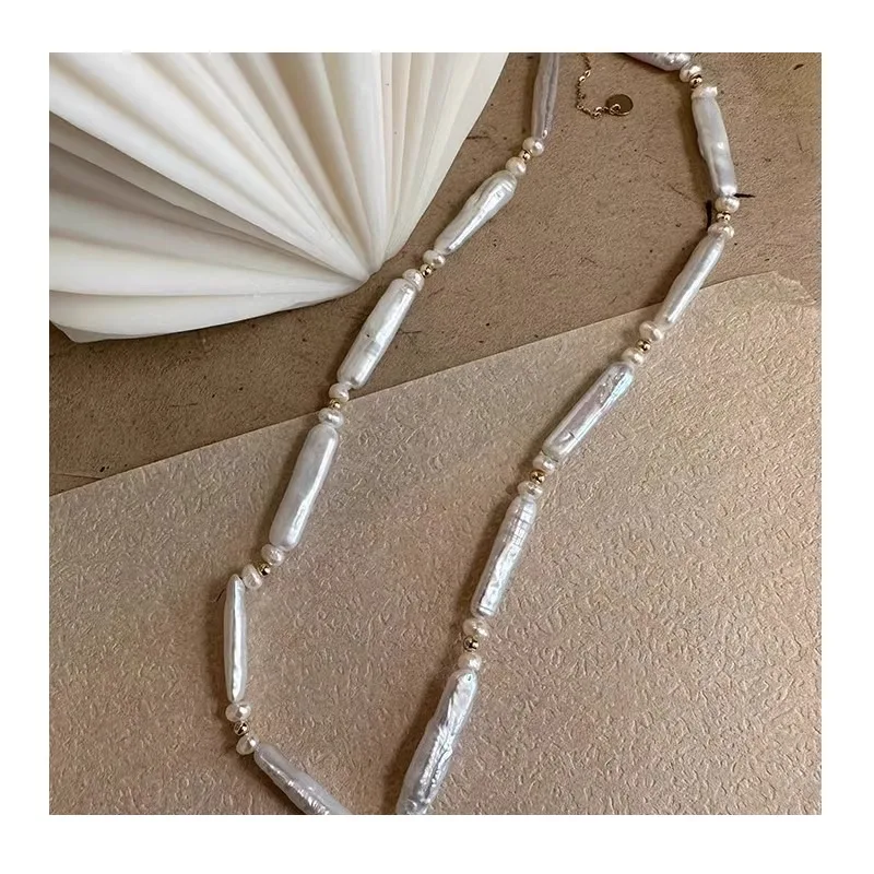 New French Temperament Baroque Special-shaped Imitation Pearl Necklace Women's Literature Advanced Intellectual Niche Silver Bar
New French Temperament Baroque Special-shaped Imitation Pearl Necklace Women's Literature Advanced Intellectual Niche Silver Bar