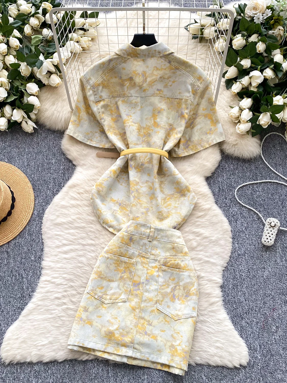 Retro Print Distred Denim Set Women's Summer High Waist Slimming Waist Belt irt plus f-body Skirt Faion Ensemble
Retro Print Distred Denim Set Women's Summer High Waist Slimming Waist Belt irt plus f-body Skirt Faion Ensemble
