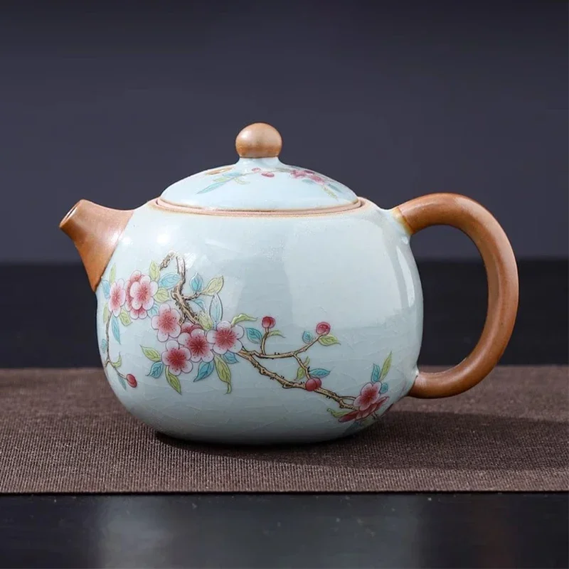 Ru Kiln Tianqing Чайный горшок Кунг-фу Чайный сервиз, одиночный высококачественный горшок Xishi, открывающаяся банка питает домашний чайник в китайском стиле
Ru Kiln Tianqing Чайный горшок Кунг-фу Чайный сервиз, одиночный высококачественный горшок Xishi, открывающаяся банка питает домашний чайник в китайском стиле