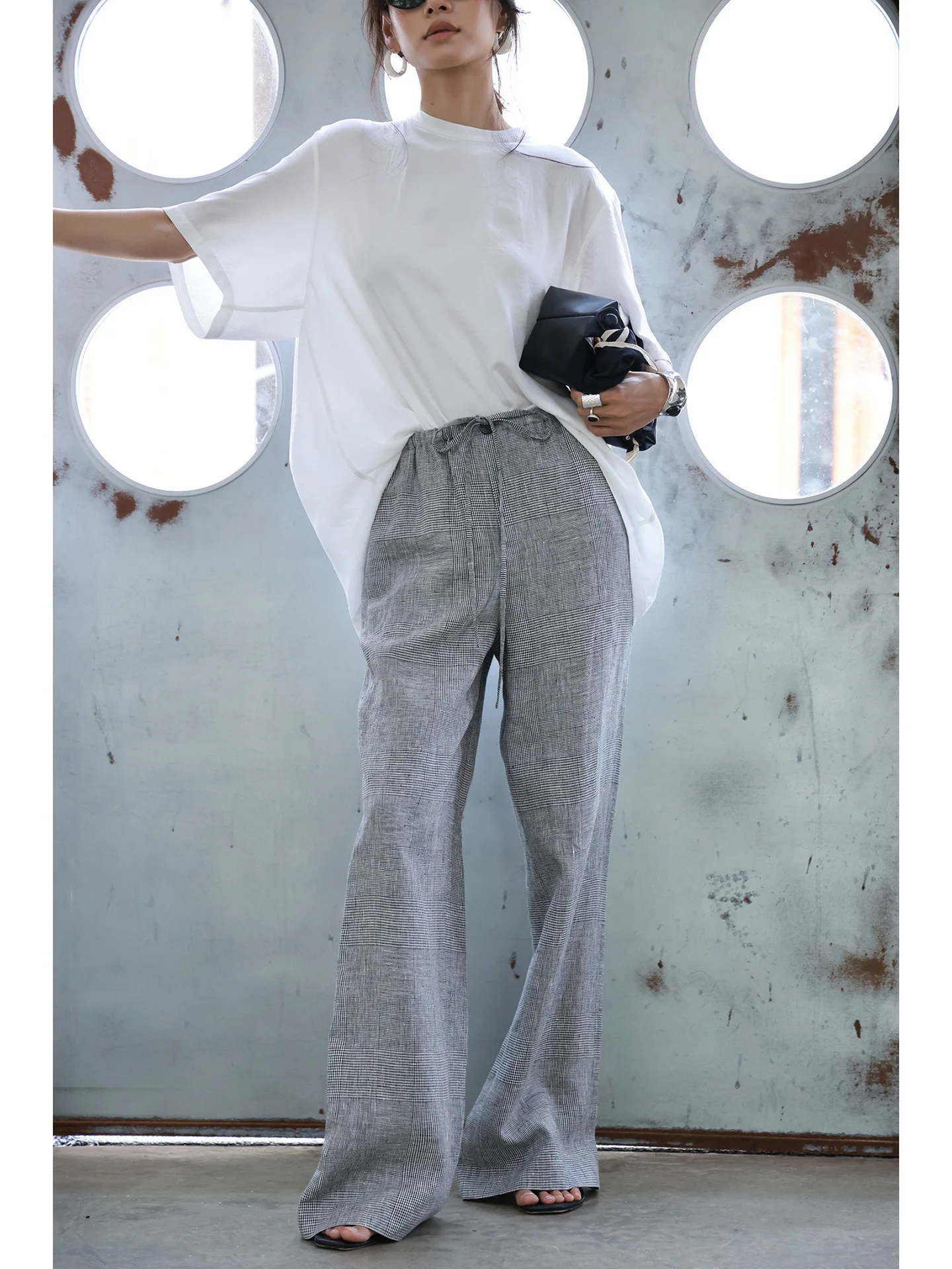 FANNIU l Breathable Linen Plaid Dstring Elastic Waist Loose Wide Leg Pants Lazy Sle Casual Trousers for Women
FANNIU l Breathable Linen Plaid Dstring Elastic Waist Loose Wide Leg Pants Lazy Sle Casual Trousers for Women