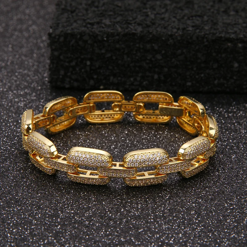Hot Selling Unisex Hip Hop Cuban Bracelet, Gold Plated Bangle with Full Paved Zircon, Punk Style Shiny Fashion Hand Accessory
Hot Selling Unisex Hip Hop Cuban Bracelet, Gold Plated Bangle with Full Paved Zircon, Punk Style Shiny Fashion Hand Accessory