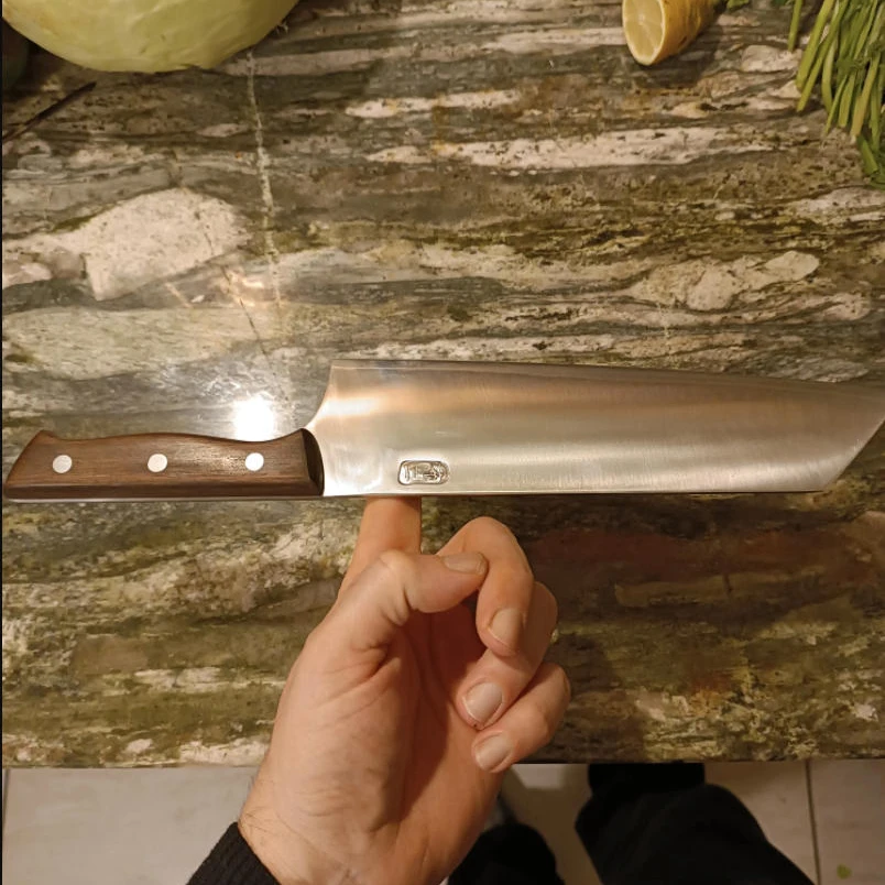 8.3 Inch Kiritsuke Knife 3-layers BG42 Steel Core Blade Chef Cleaver Slicing Handmade Forged Kitchen Knives
8.3 Inch Kiritsuke Knife 3-layers BG42 Steel Core Blade Chef Cleaver Slicing Handmade Forged Kitchen Knives