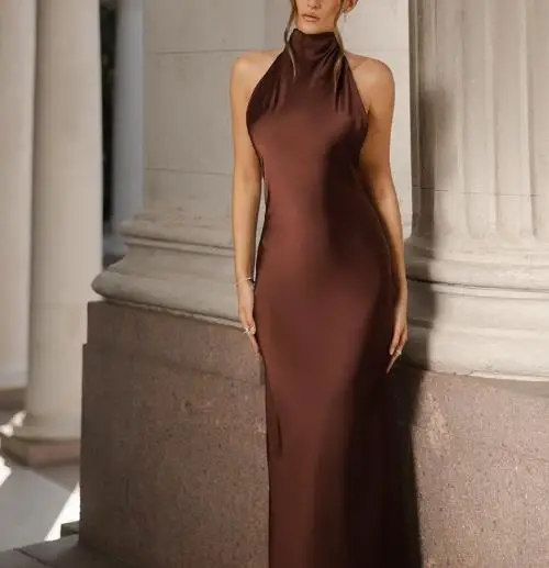 Womens Dresses 2025 Summer New Fashionable and Sexy Satin Backless Solid Color Temperament Dress Gorgeous Socialite Style Dress
Womens Dresses 2025 Summer New Fashionable and Sexy Satin Backless Solid Color Temperament Dress Gorgeous Socialite Style Dress