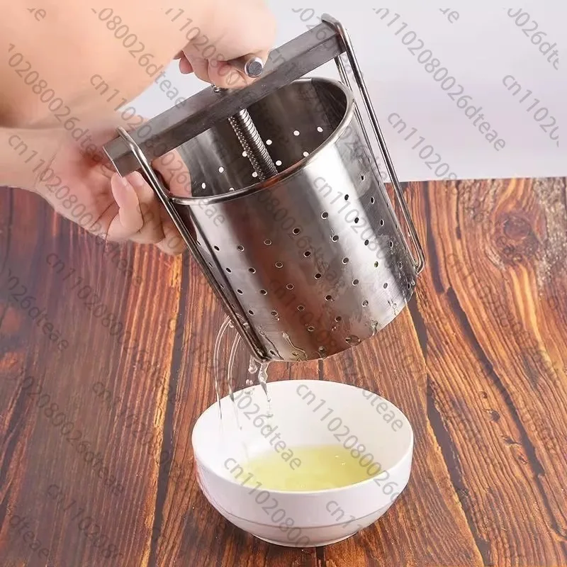 2L Household small manual stainless steel vegetable stuffing press crushed honey press dehydrator stuffing juicer
2L Household small manual stainless steel vegetable stuffing press crushed honey press dehydrator stuffing juicer