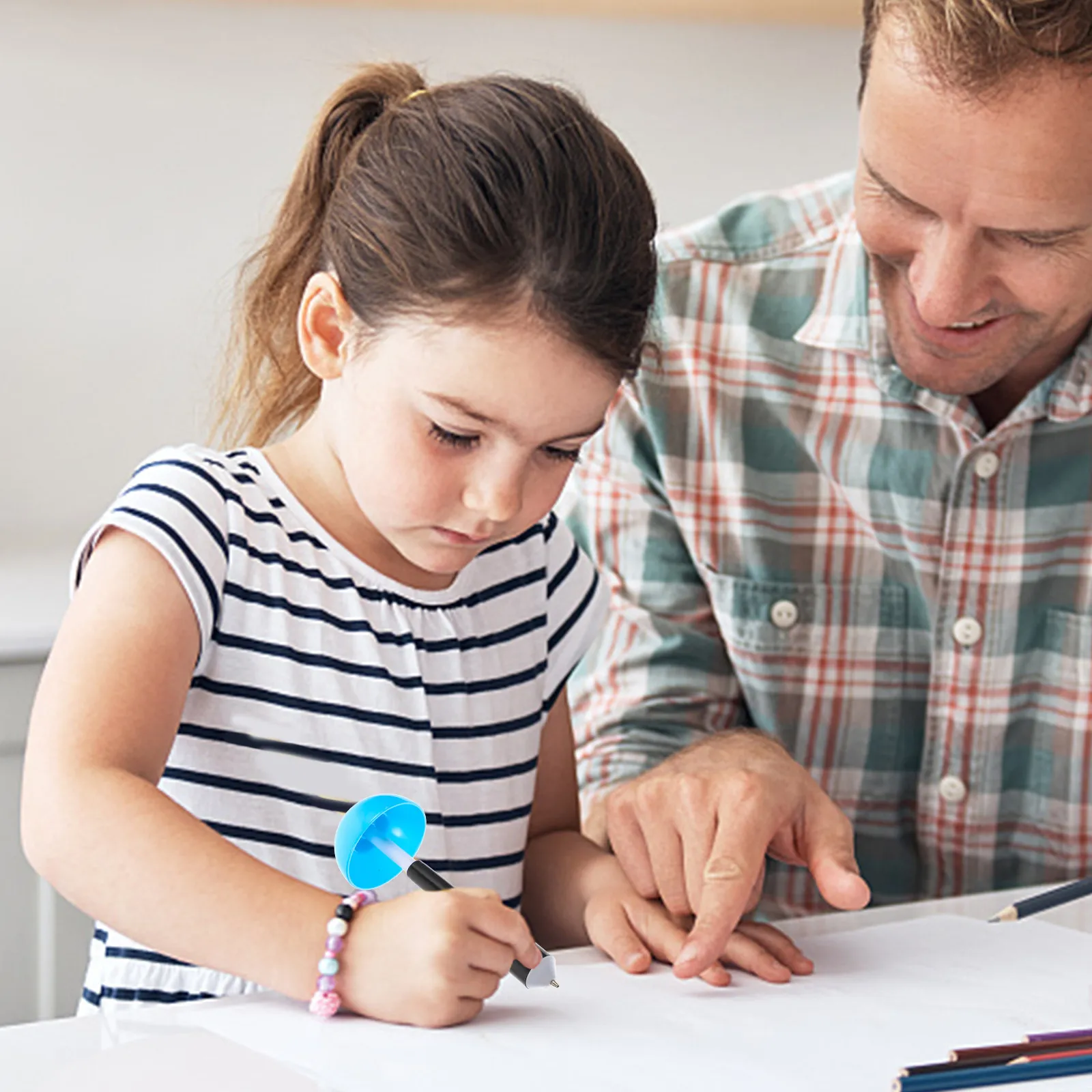 30 шт., очаровательные шариковые ручки в форме гриба, многофункциональные портативные мини-ручки, аксессуары для письма, принадлежности для детей, школьные принадлежности
30 шт., очаровательные шариковые ручки в форме гриба, многофункциональные портативные мини-ручки, аксессуары для письма, принадлежности для детей, школьные принадлежности