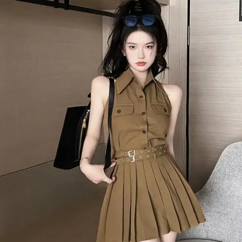 Korea Two-Piece Set Polo Collar Sleeveless Suspender Vest Top High-End Pleated Skirt Women'S Pure Fashion Suit
Korea Two-Piece Set Polo Collar Sleeveless Suspender Vest Top High-End Pleated Skirt Women'S Pure Fashion Suit