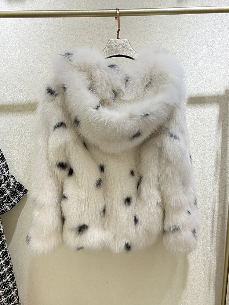 New Arrival Women Winter Full Pelt Thick Fluffy Real Fox Fur Coat with Big Fur Hood Natural Fox Fur Hoodie Coat
New Arrival Women Winter Full Pelt Thick Fluffy Real Fox Fur Coat with Big Fur Hood Natural Fox Fur Hoodie Coat