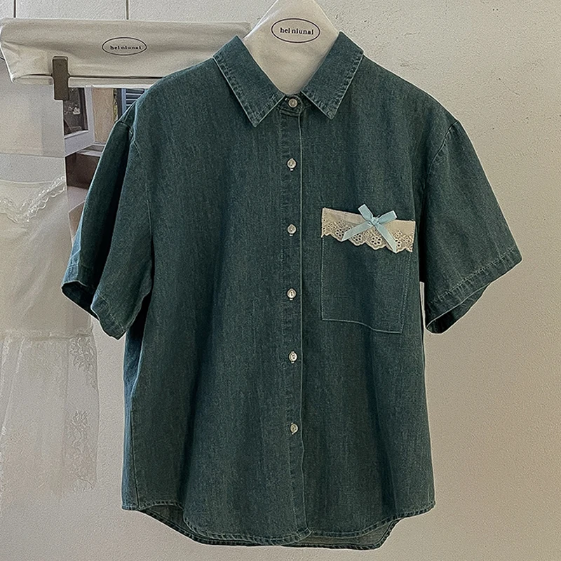 Lace Bow Pocket Denim Shirt for Women Summer New Korean Casual Versatile Short Sleeve Shirts Loose Thin Cardigan Coat
Lace Bow Pocket Denim Shirt for Women Summer New Korean Casual Versatile Short Sleeve Shirts Loose Thin Cardigan Coat