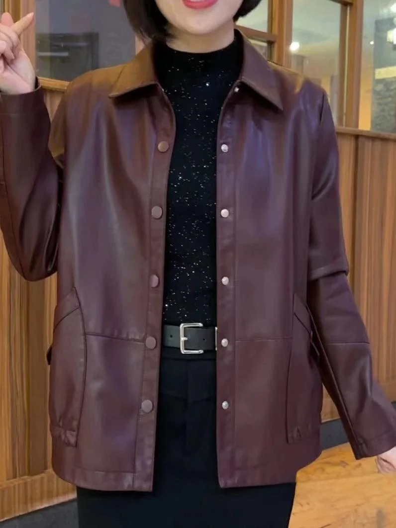 Fashionable Casual Leather Jacket Women's plus Size Autumn Winter Outerwear Versatile Stylish Mom Clothes Anti-Aging
Fashionable Casual Leather Jacket Women's plus Size Autumn Winter Outerwear Versatile Stylish Mom Clothes Anti-Aging