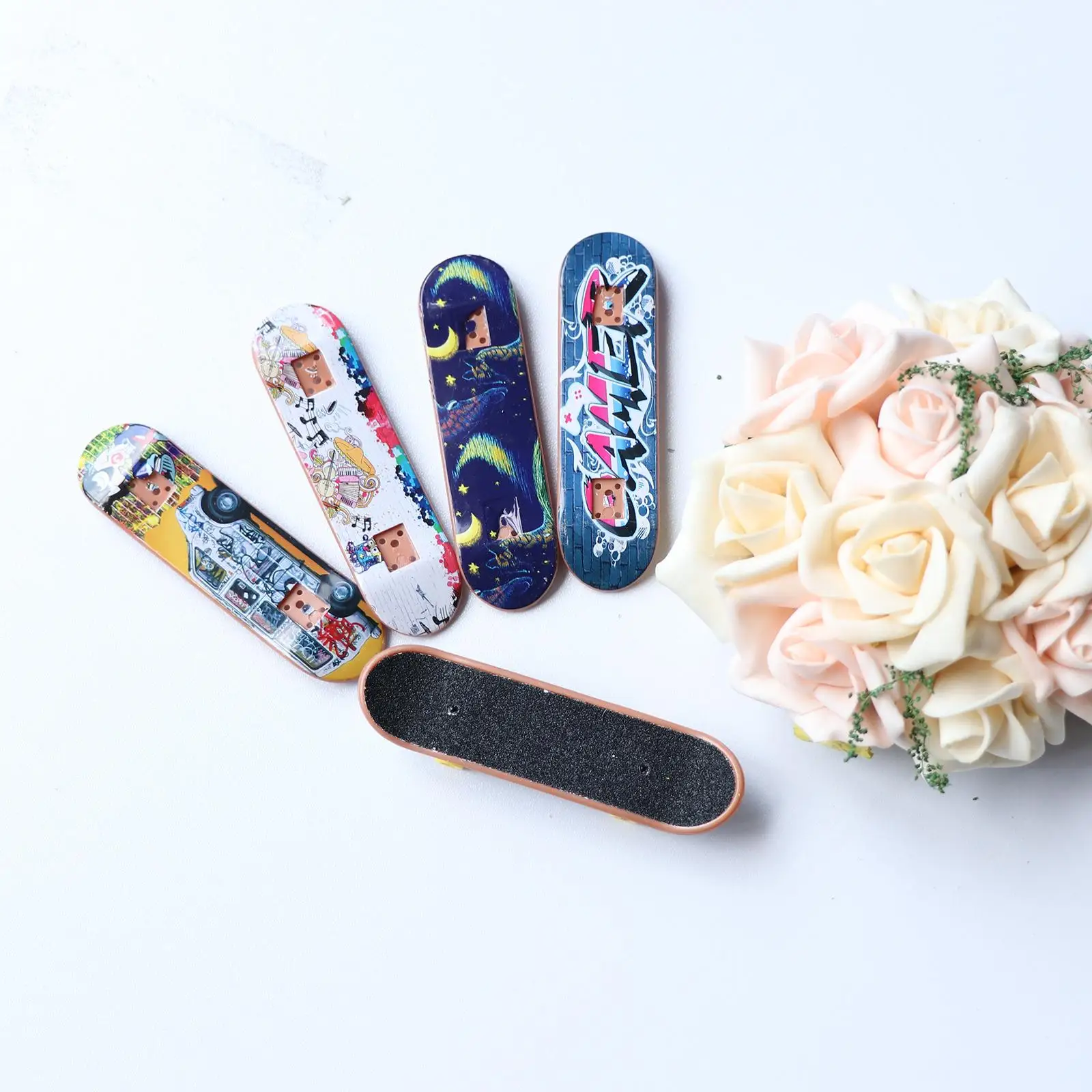 Mini Fingerboards Sport Toy Finger Scooter Assembly Gifts for Adults Kids
Mini Fingerboards Sport Toy Finger Scooter Assembly Gifts for Adults Kids