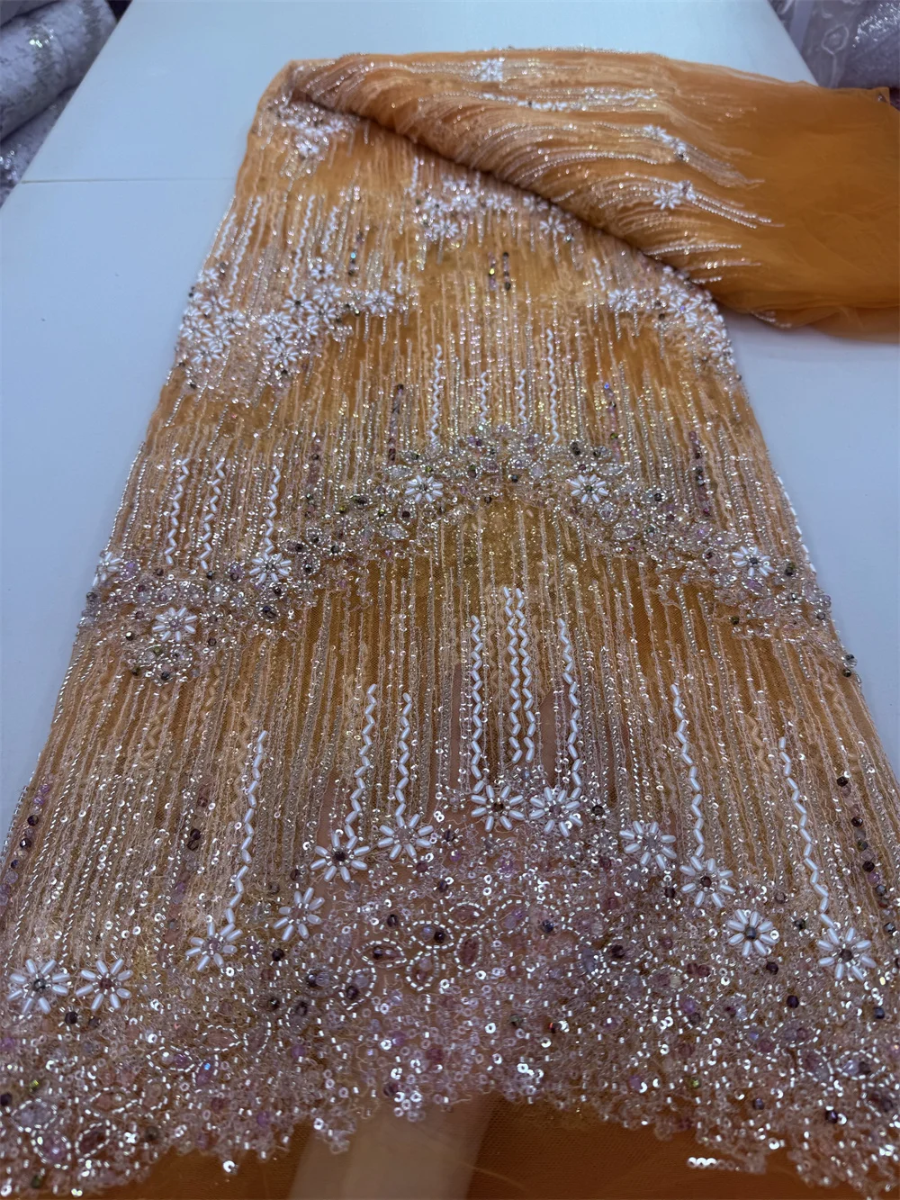 African Groom Lace Fabric 2024 High Quality Nigerian For Women Party Wedding Dress Embroidery French Sequins Beaded Lace Fabric
African Groom Lace Fabric 2024 High Quality Nigerian For Women Party Wedding Dress Embroidery French Sequins Beaded Lace Fabric