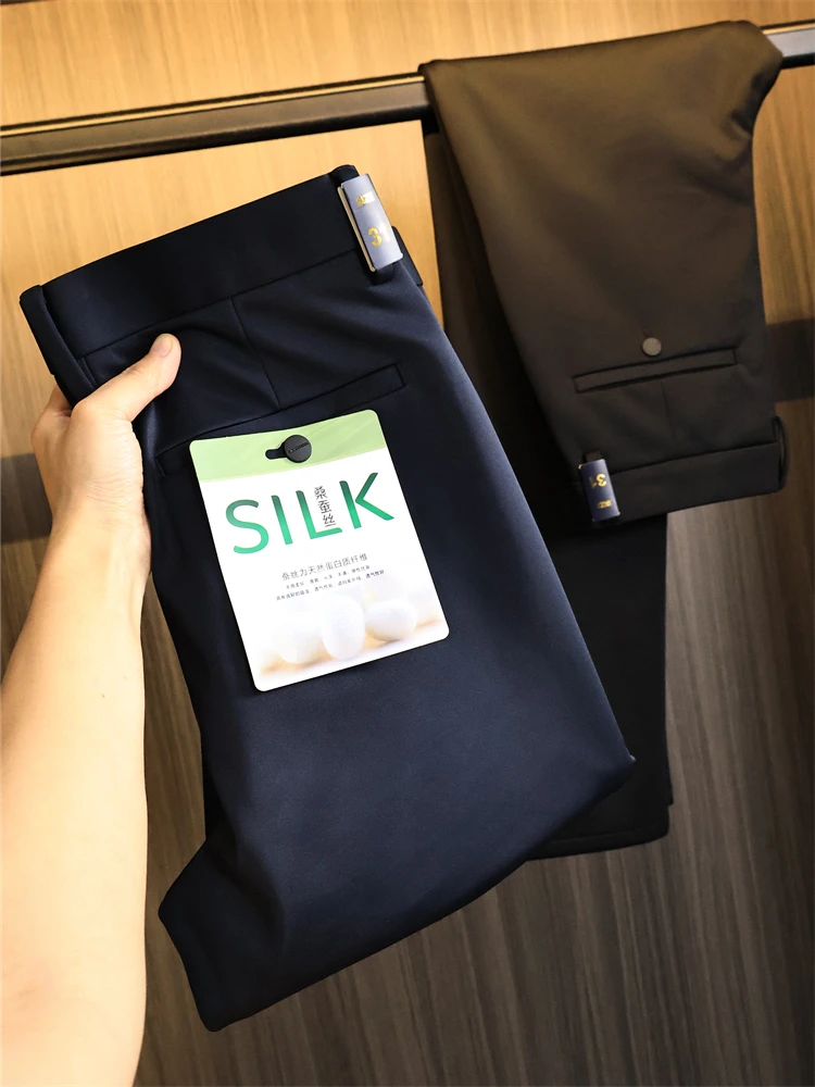 Busin повседневные прямые мужские брюки из смеси шелка, длинные брюки против морщин на осень, однотонные универсальные брюки Dr
Busin повседневные прямые мужские брюки из смеси шелка, длинные брюки против морщин на осень, однотонные универсальные брюки Dr