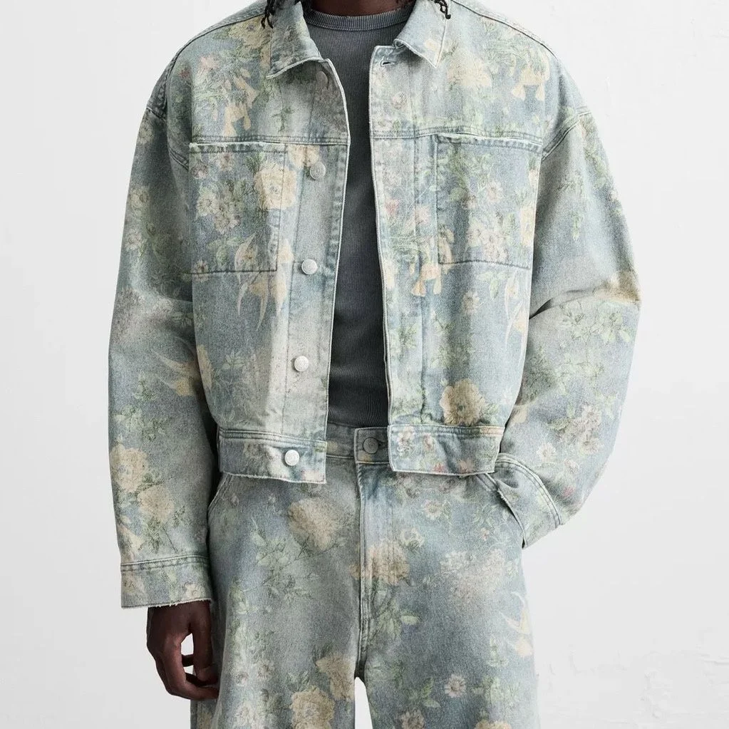 Осенняя новая мужская разноцветная джинсовая куртка с длинными рукавами, американский ретро-модный тренд, уличные повседневные свободные нишевые мужские топы 
Осенняя новая мужская разноцветная джинсовая куртка с длинными рукавами, американский ретро-модный тренд, уличные повседневные свободные нишевые мужские топы