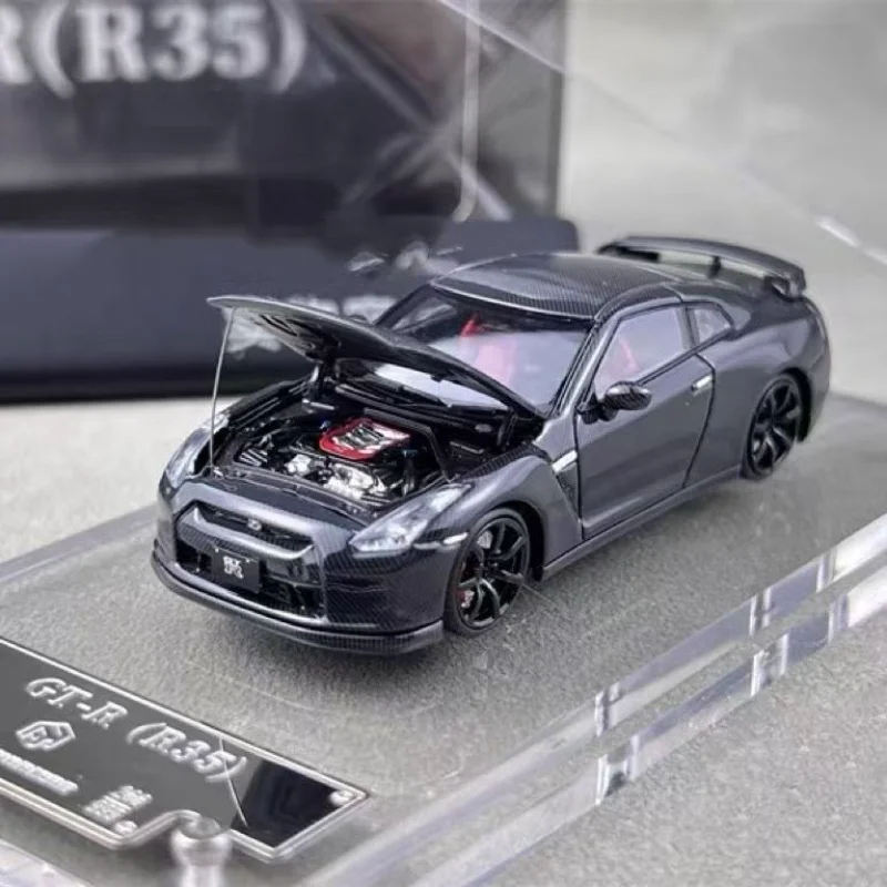 Diecast Focal Horizon 1:64 Scale GT-R R35 Original All-carbon Black Alloy Car Model Collectible Toy Gift Souvenir Display
Diecast Focal Horizon 1:64 Scale GT-R R35 Original All-carbon Black Alloy Car Model Collectible Toy Gift Souvenir Display