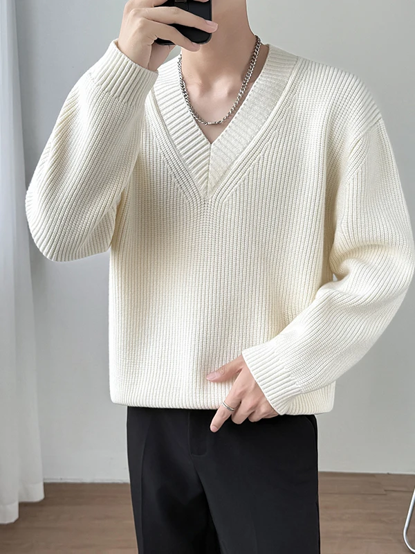 Cleanfit Men's V-Neck Knitted Sweater Vertical Stripes Beige Autumn Winter Fashionable Versatile Loose Fit Knitted Vest
Cleanfit Men's V-Neck Knitted Sweater Vertical Stripes Beige Autumn Winter Fashionable Versatile Loose Fit Knitted Vest