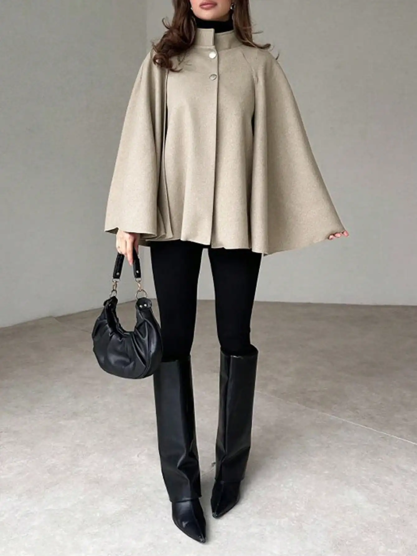 Women's Wool Cape Coat with Stand Collar, Retro Minimalist Design for Business Casual & Winter Travel
Women's Wool Cape Coat with Stand Collar, Retro Minimalist Design for Business Casual & Winter Travel