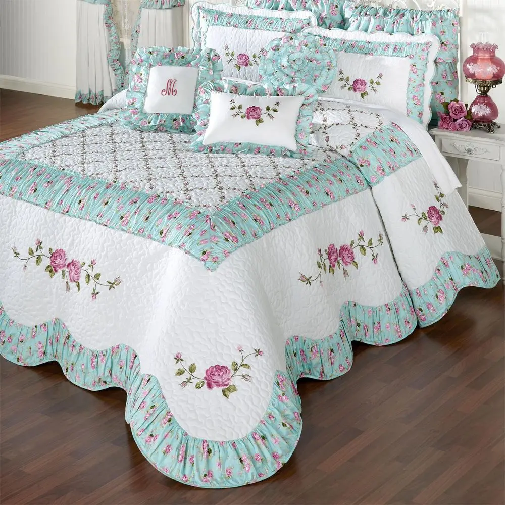 Rose Garden Grande Bedspread White King Size
Rose Garden Grande Bedspread White King Size
