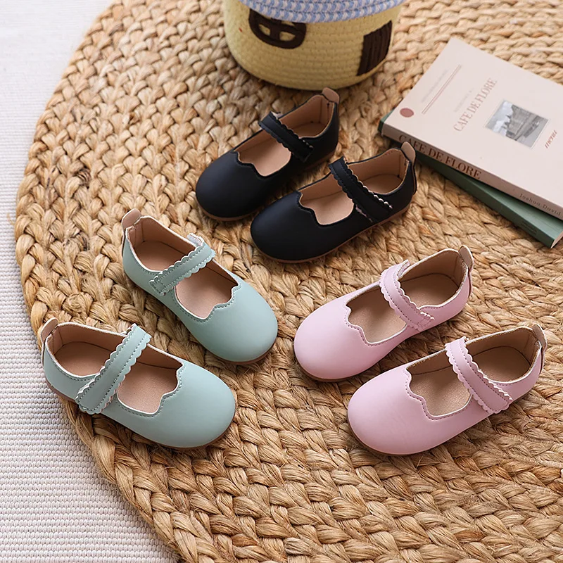 Fashion Spring Fall New Kids Shallow Autumn Shoes Girls Flats Princess Shoes School Non Slip Soft Comfort Durable Children Shoes
Fashion Spring Fall New Kids Shallow Autumn Shoes Girls Flats Princess Shoes School Non Slip Soft Comfort Durable Children Shoes