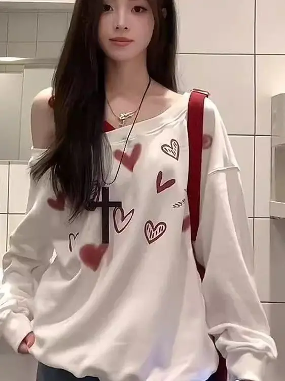 American Girl Style Heart Print Oblique Shoulder Sweatshirt Women's Loose Slimming Fake Two-Piece Shoulder Bared Long Sleeve Top
American Girl Style Heart Print Oblique Shoulder Sweatshirt Women's Loose Slimming Fake Two-Piece Shoulder Bared Long Sleeve Top