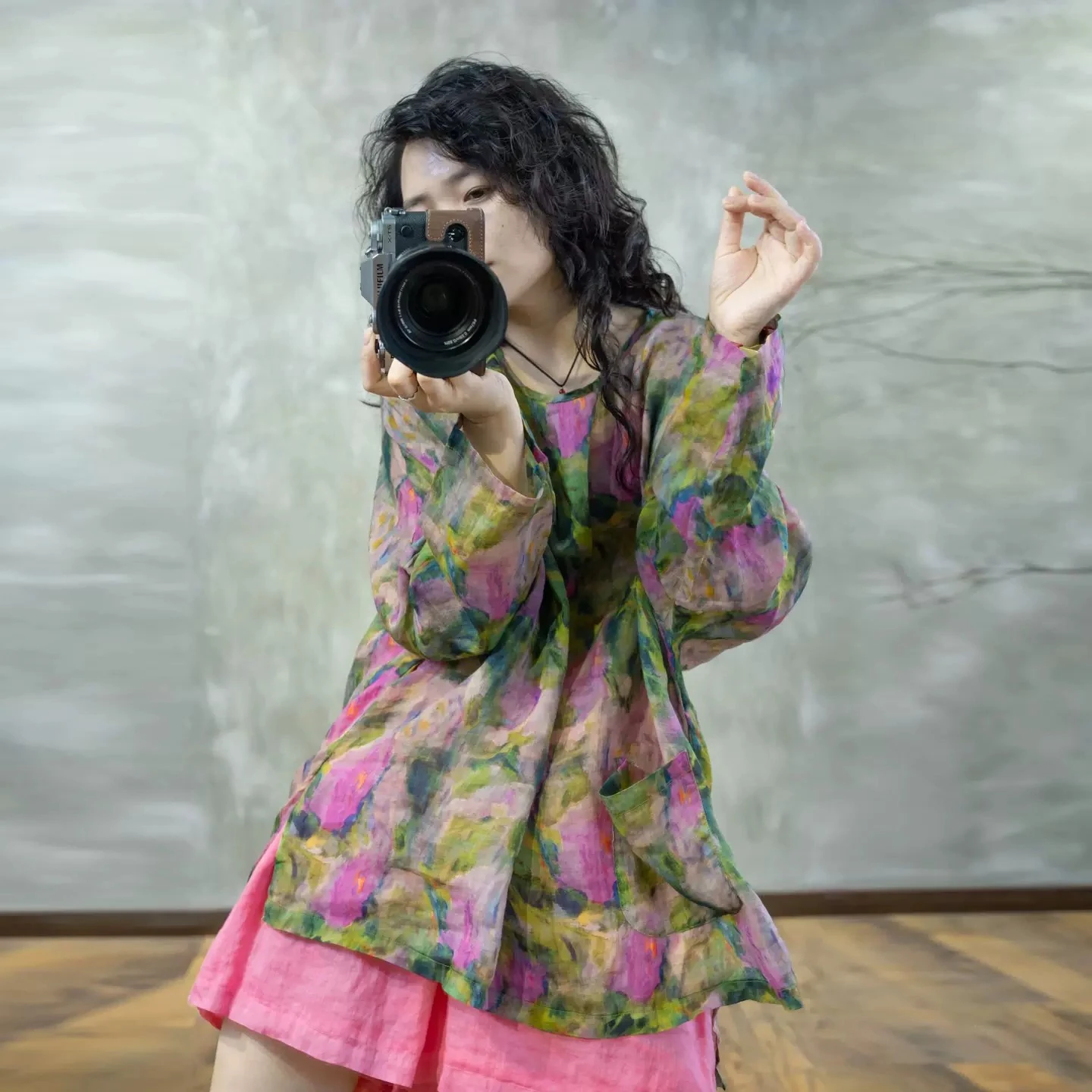 Summer Faion OIL Painting adient Print Loose Thin Long Sve Women's irt Large Size Casual Top Sun Protection
Summer Faion OIL Painting adient Print Loose Thin Long Sve Women's irt Large Size Casual Top Sun Protection