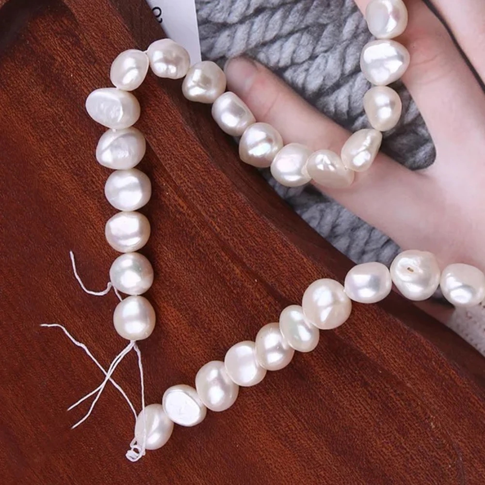 1 Strand 11-12mm Baroque Natural Freshwater Pearl Irregular Loose Spacer Beads Jewelry Accessories Making DIY Necklace Bracelet
1 Strand 11-12mm Baroque Natural Freshwater Pearl Irregular Loose Spacer Beads Jewelry Accessories Making DIY Necklace Bracelet