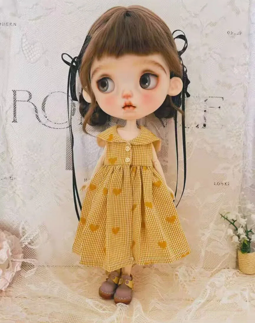 1pcs 2025 classic heart pattern Blythe/Landoudou one-piece (Fit for Lulu,ymy24,Ob22,24,26,zone, Jenny)
1pcs 2025 classic heart pattern Blythe/Landoudou one-piece (Fit for Lulu,ymy24,Ob22,24,26,zone, Jenny)