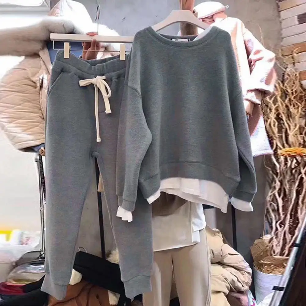 Stylish Autumn Top Pants Suit Fake Two-piece Two Piece Set Women Autumn Tracksuit Round Neck Autumn Top Pants Suit
Stylish Autumn Top Pants Suit Fake Two-piece Two Piece Set Women Autumn Tracksuit Round Neck Autumn Top Pants Suit