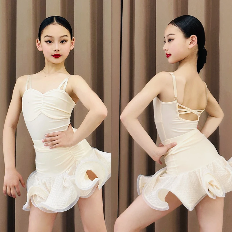 Платье без рукавов на бретелях 2025 года, платье для латинских танцев, топ с юбкой, тренировочный костюм для чача-румбы, тренировочная одежда, костюм для выступлений DQL10202
Платье без рукавов на бретелях 2025 года, платье для латинских танцев, топ с юбкой, тренировочный костюм для чача-румбы, тренировочная одежда, костюм для выступлений DQL10202