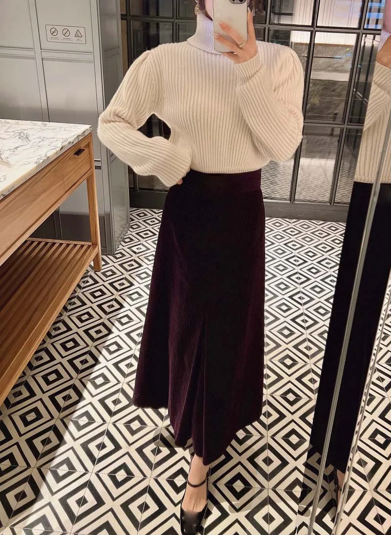 Mingyuan Ms. Fan's midi skirt is fashionable, exquisite, elegant, and exudes a slimming and velvet medium length skirt
Mingyuan Ms. Fan's midi skirt is fashionable, exquisite, elegant, and exudes a slimming and velvet medium length skirt