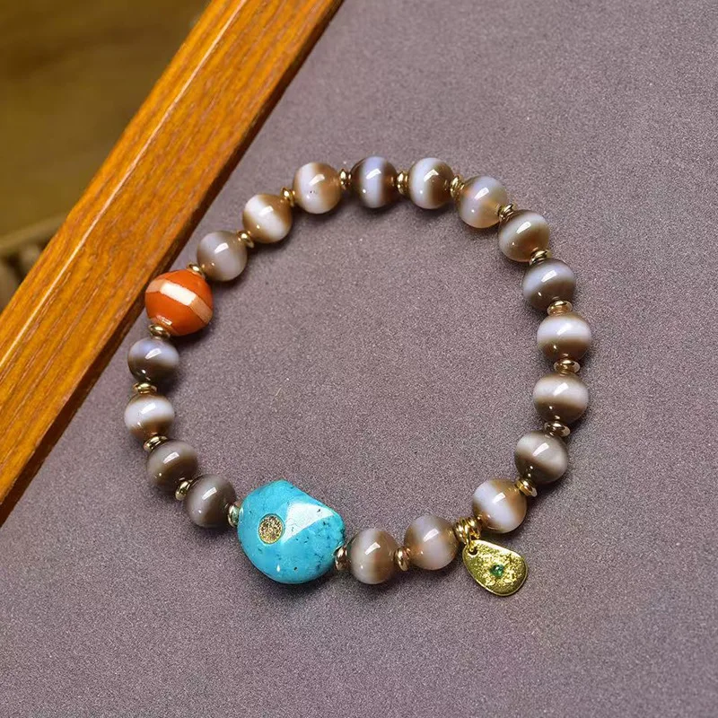 Natural Old West Asian Inlaid Bead Bracelet for Women with Turquoise, Southern Red Agate, and Glass Accessories - Vintage
Natural Old West Asian Inlaid Bead Bracelet for Women with Turquoise, Southern Red Agate, and Glass Accessories - Vintage