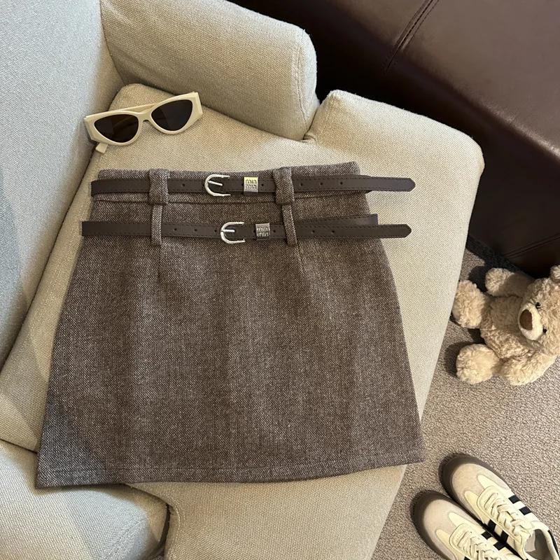 Двойной пояс, шерстяная юбка с высокой талией, осенне-зимняя пикантная девушка, обнимающая бедра юбка, короткая юбка А-силуэта, мини-юбка
Двойной пояс, шерстяная юбка с высокой талией, осенне-зимняя пикантная девушка, обнимающая бедра юбка, короткая юбка А-силуэта, мини-юбка