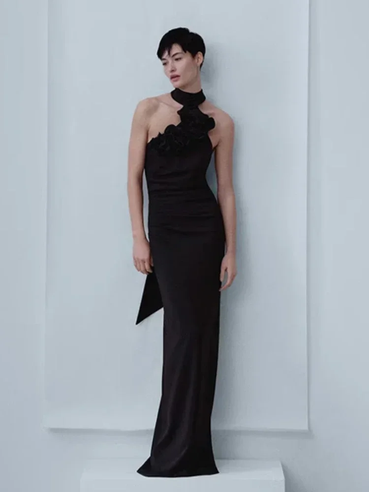 New Summer Sexy Halter Backless Flower Long Dress Elegant Women Sleeveless High Split Maxi Gowns Evening Party Club Dresses
New Summer Sexy Halter Backless Flower Long Dress Elegant Women Sleeveless High Split Maxi Gowns Evening Party Club Dresses