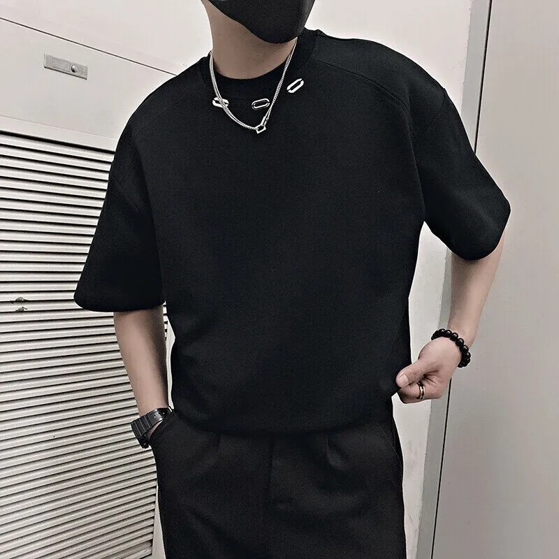 Summer Versatile Metal Decoration Short Sleeved T-shirt Men Loose Street Wear Social Hip Hop T-shirt Round Neck Casual Tee
Summer Versatile Metal Decoration Short Sleeved T-shirt Men Loose Street Wear Social Hip Hop T-shirt Round Neck Casual Tee