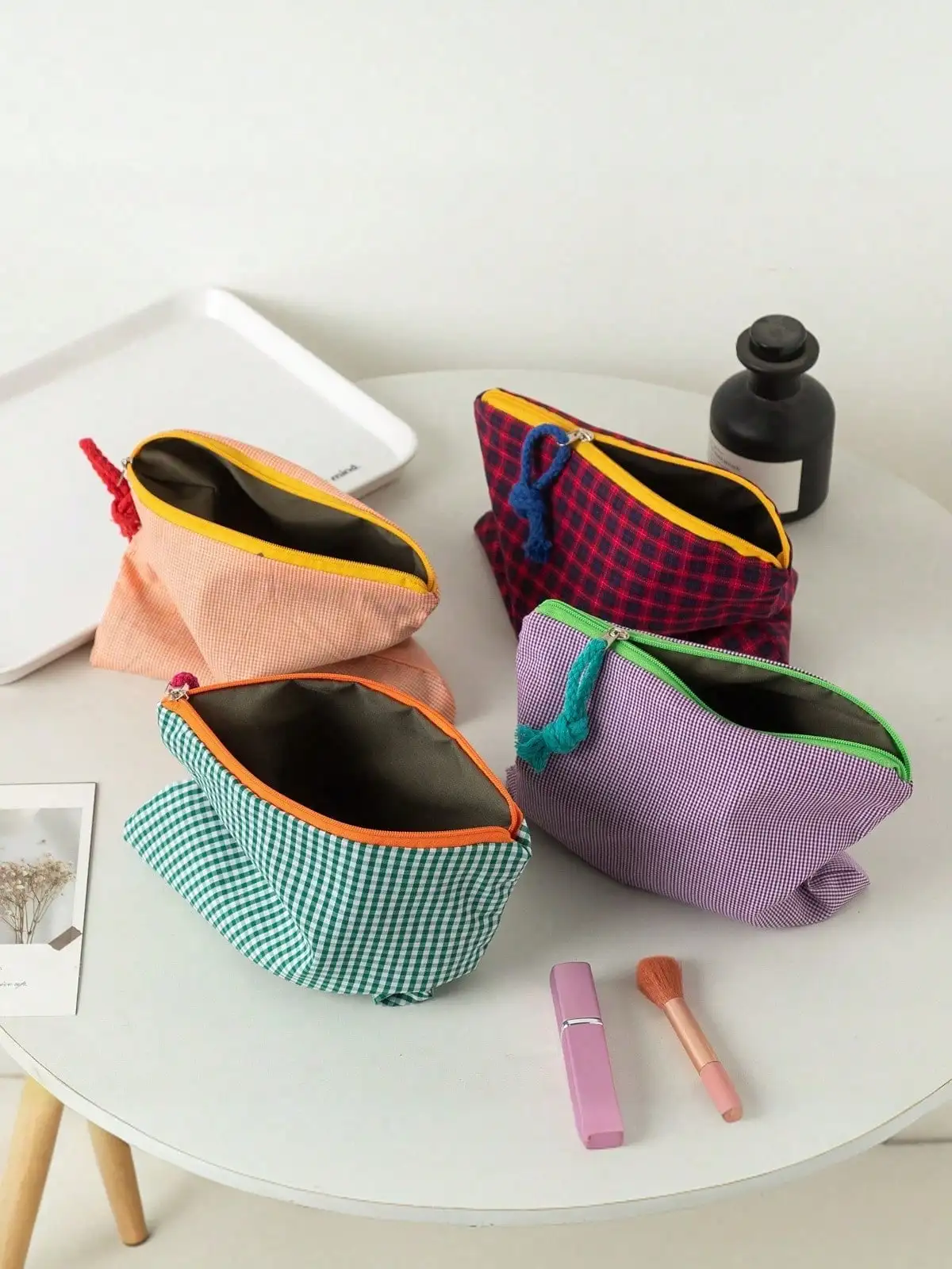This Fashionable And Minimalist Purple Plaid Cute Girl Style Portable Storage Bag Can Be Used As A Cosmetic Bag, Toiletry Bag Or
This Fashionable And Minimalist Purple Plaid Cute Girl Style Portable Storage Bag Can Be Used As A Cosmetic Bag, Toiletry Bag Or