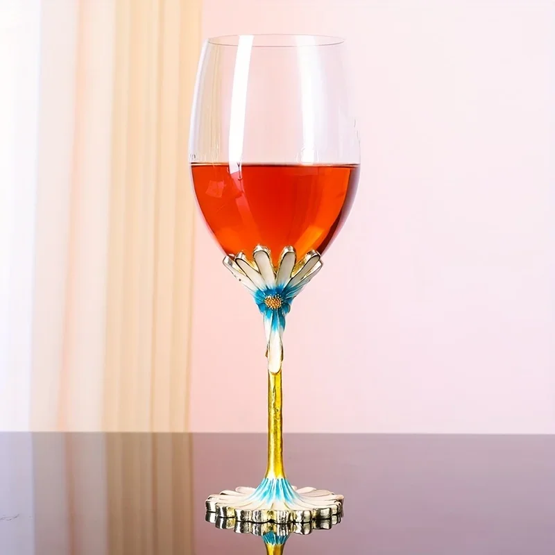 Elegant Floral Handmade Glass Chrysanthemum Shape Red Wine Glass, Wine Glass, White Wine Glass, Cup Handle Made of All Craftsman
Elegant Floral Handmade Glass Chrysanthemum Shape Red Wine Glass, Wine Glass, White Wine Glass, Cup Handle Made of All Craftsman