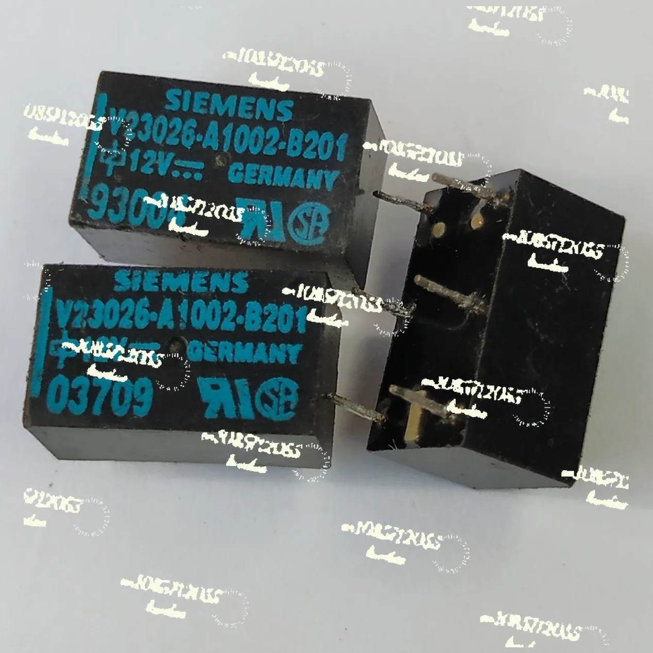 Применимо к V23026-A1002-B201 Детали для разборки реле герконового переключателя 12 В на складе
Применимо к V23026-A1002-B201 Детали для разборки реле герконового переключателя 12 В на складе