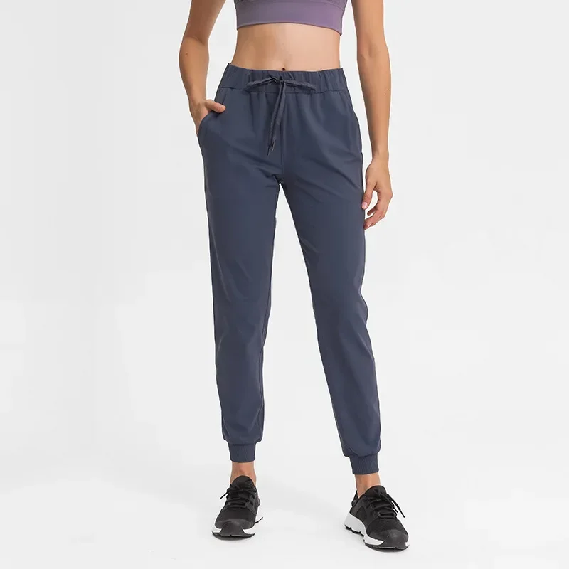 Naked Feel Camo Joggers Women Drawstring Waist Workout Yoga Tapered Sweatpants Track Cuff Sport Pants With Pockets
Naked Feel Camo Joggers Women Drawstring Waist Workout Yoga Tapered Sweatpants Track Cuff Sport Pants With Pockets