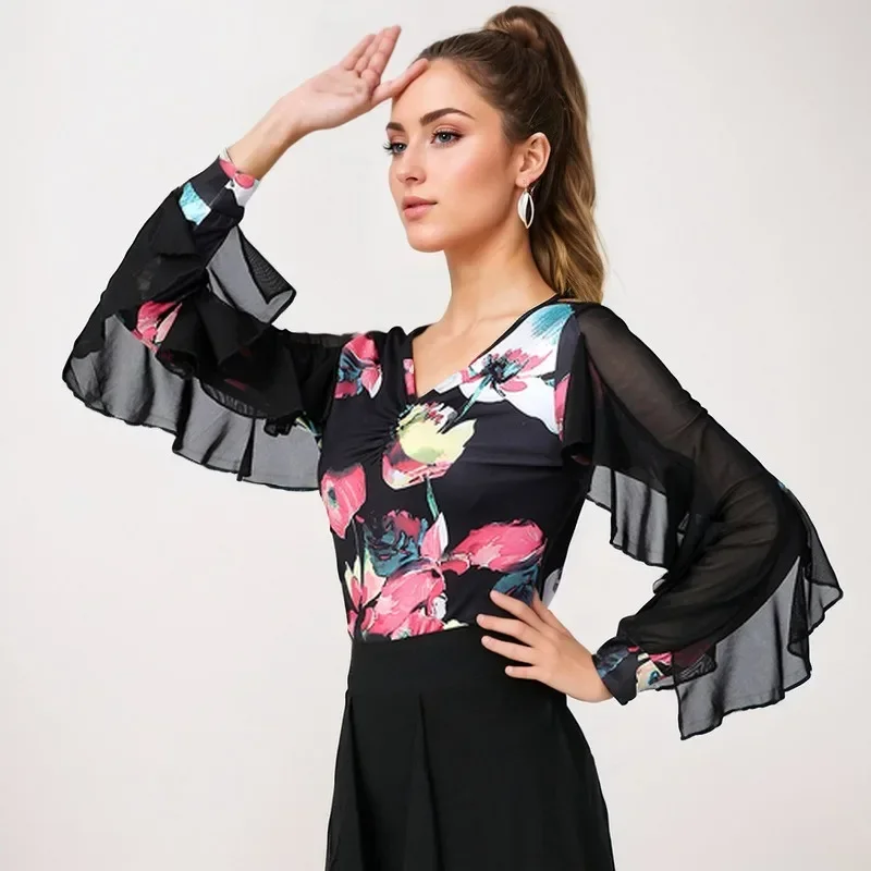customized national standard modern dance top women's practice outfit performance costumes latin dance suit women clothing
customized national standard modern dance top women's practice outfit performance costumes latin dance suit women clothing