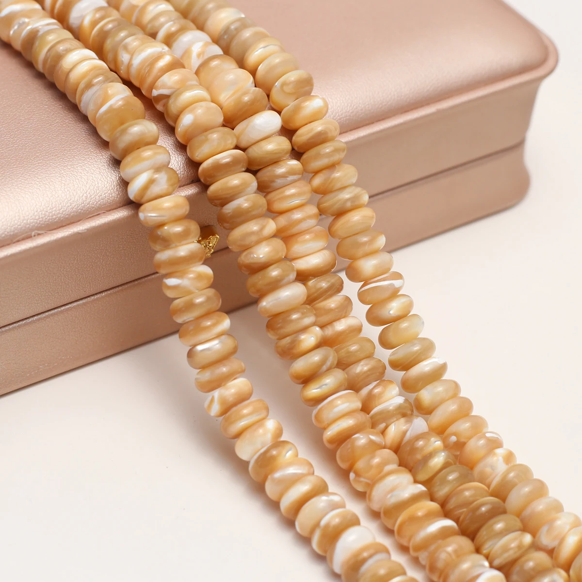 Natural Seawater Shell Beads Abacus Shape Yellow Shell Loose Spacer Beaded for Making DIY Jewelry Necklace Bracelet
Natural Seawater Shell Beads Abacus Shape Yellow Shell Loose Spacer Beaded for Making DIY Jewelry Necklace Bracelet
