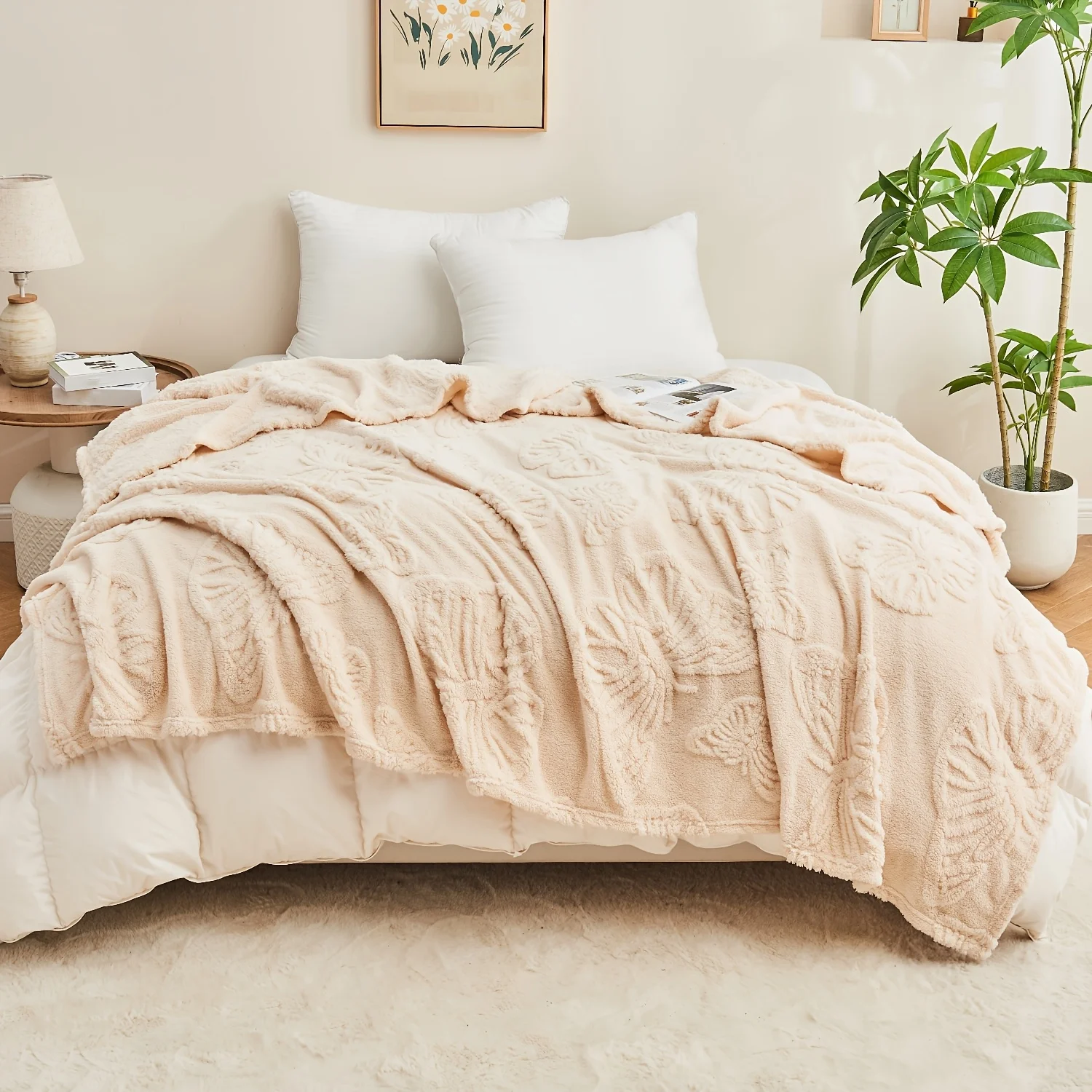 Plush Fleece Blanket - Ultra Soft 3D Sherpa Throws for Bed, Couch & Travel, Warm Cozy Wrap for Indoor Outdoor Use
Plush Fleece Blanket - Ultra Soft 3D Sherpa Throws for Bed, Couch & Travel, Warm Cozy Wrap for Indoor Outdoor Use