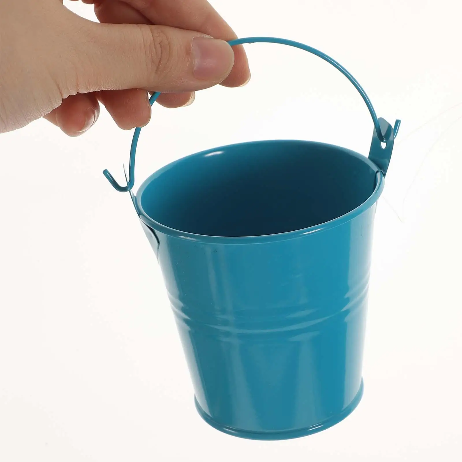 6 Pcs Mini Metal Buckets Iron Flower Pot Retro Tinplate Small Size Lightweight Christmas Party Favors Storage Beach Toys
6 Pcs Mini Metal Buckets Iron Flower Pot Retro Tinplate Small Size Lightweight Christmas Party Favors Storage Beach Toys