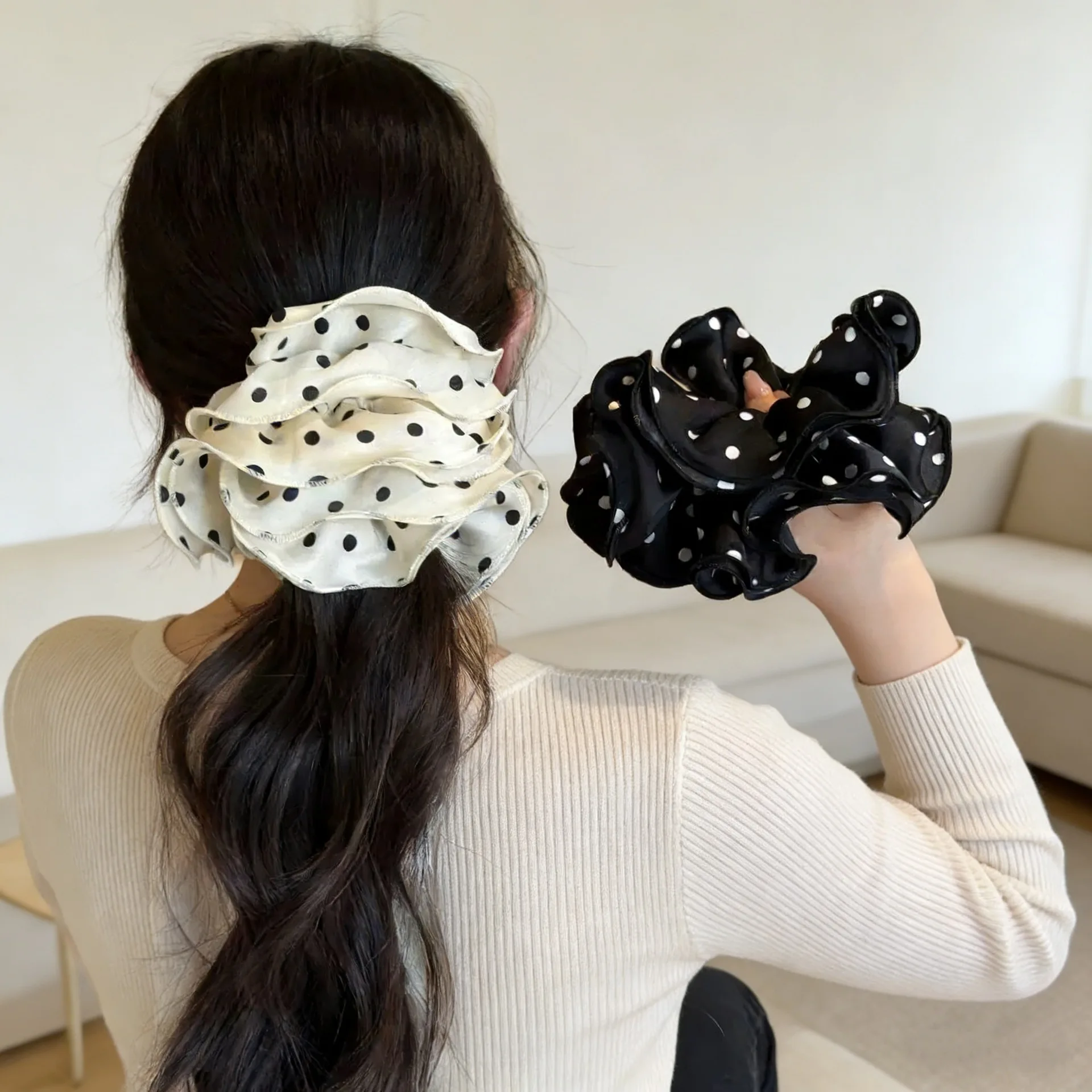 French Polka Dot Double Layer Large Scrunchies High Elasticity Durable Hair Ties for Women Ponytail Bun Holder Daily Elegant
French Polka Dot Double Layer Large Scrunchies High Elasticity Durable Hair Ties for Women Ponytail Bun Holder Daily Elegant
